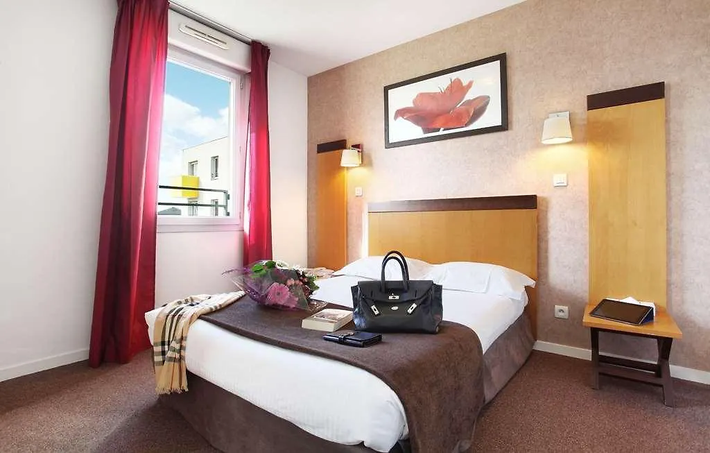 Appart'Hotel Odalys City - Bioparc Lyon Est France