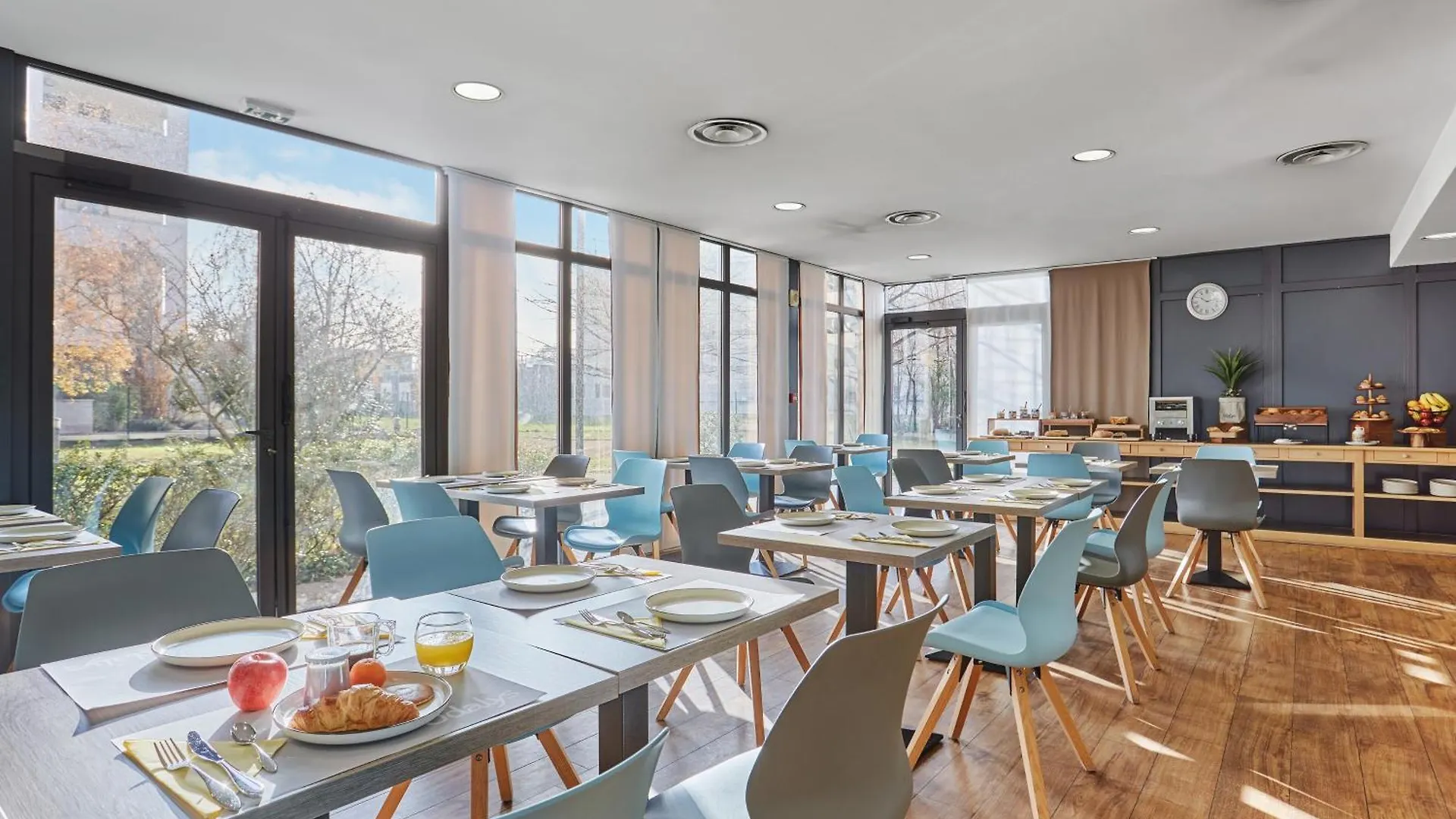 Appart'Hotel Odalys City - Bioparc Lyon Est Aparthotel