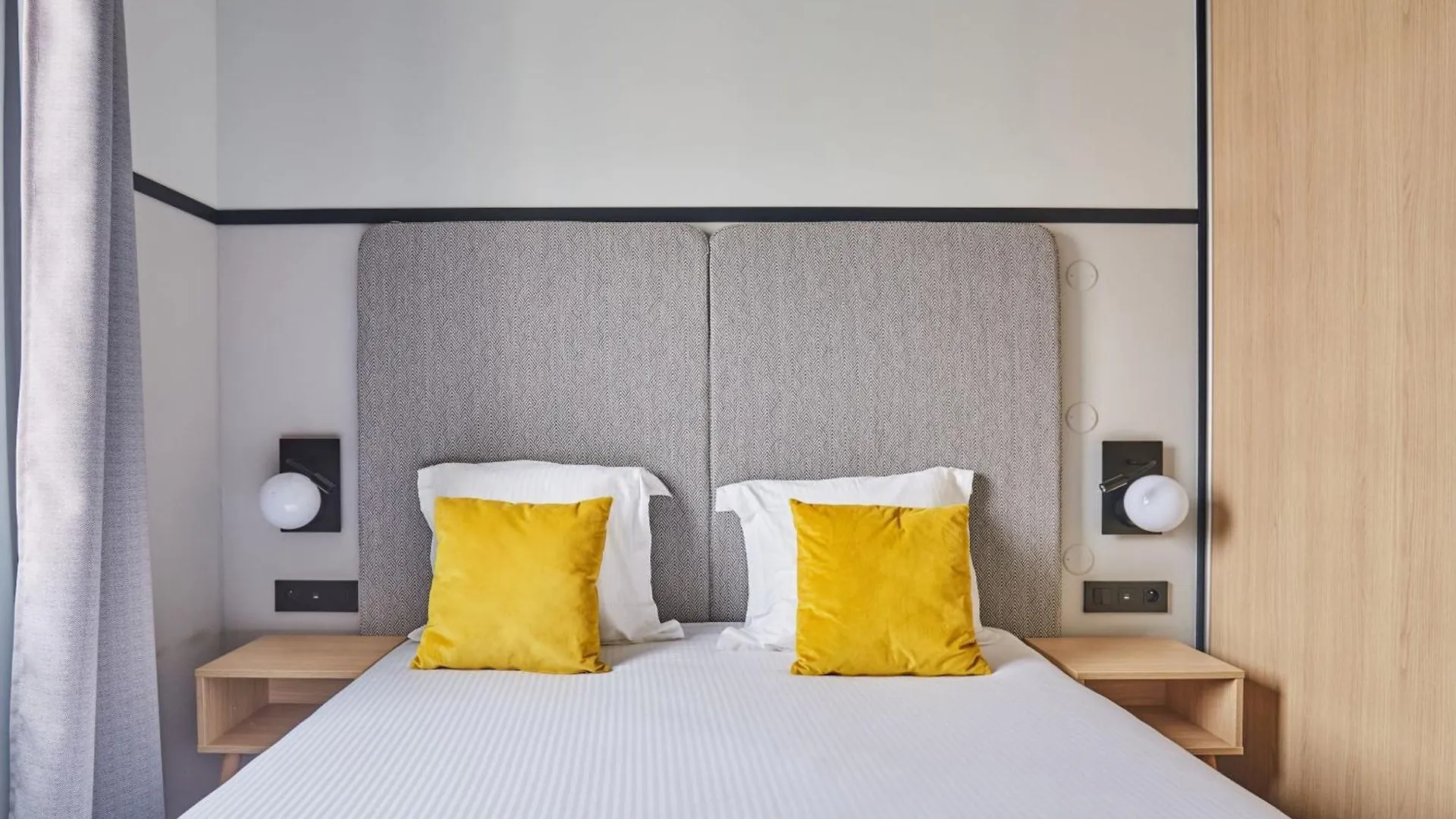 Appart'Hotel Odalys City - Bioparc Lyon Est
