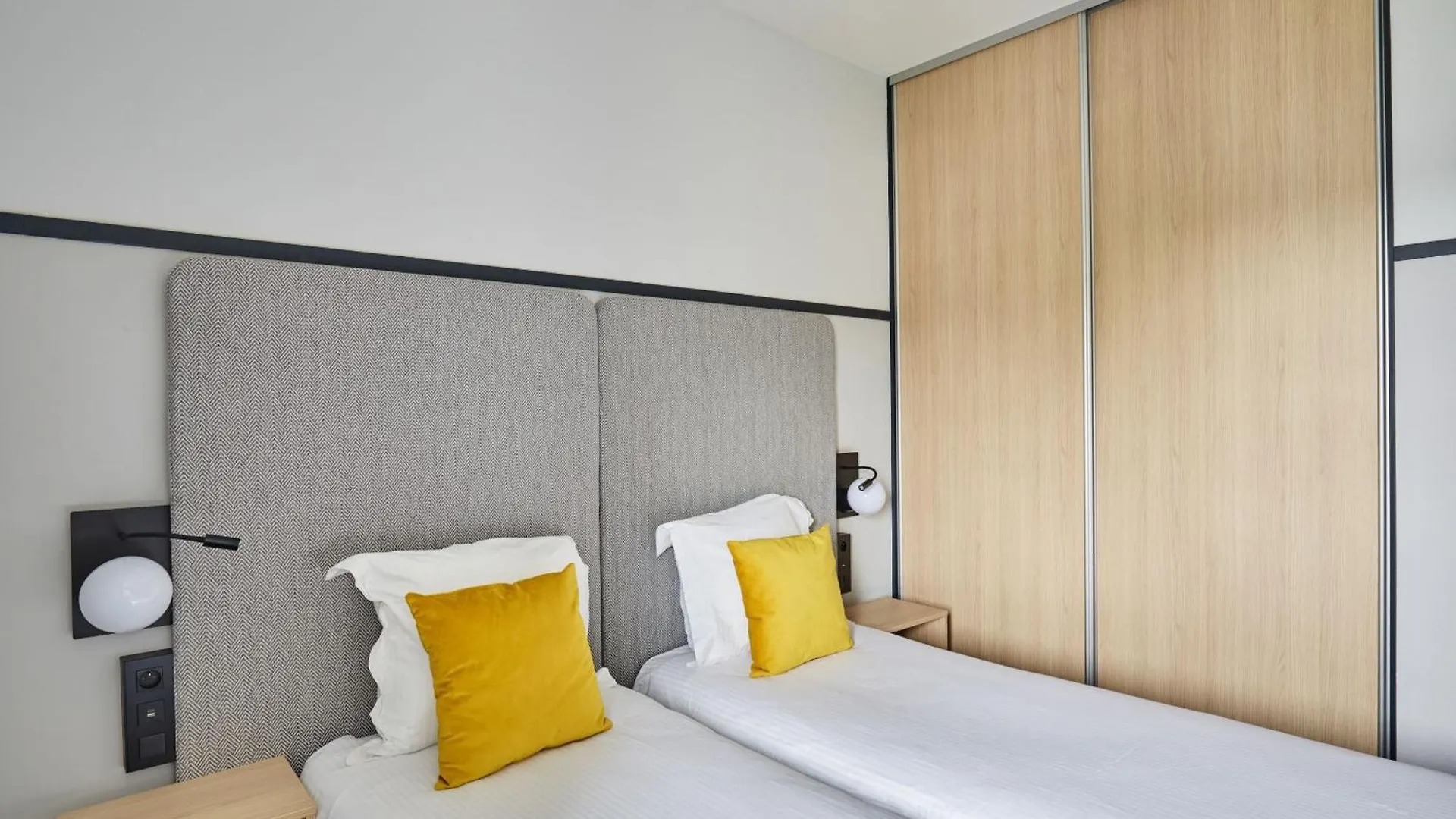 **** Aparthotel Appart'Hotel Odalys City - Bioparc Lyon Est France