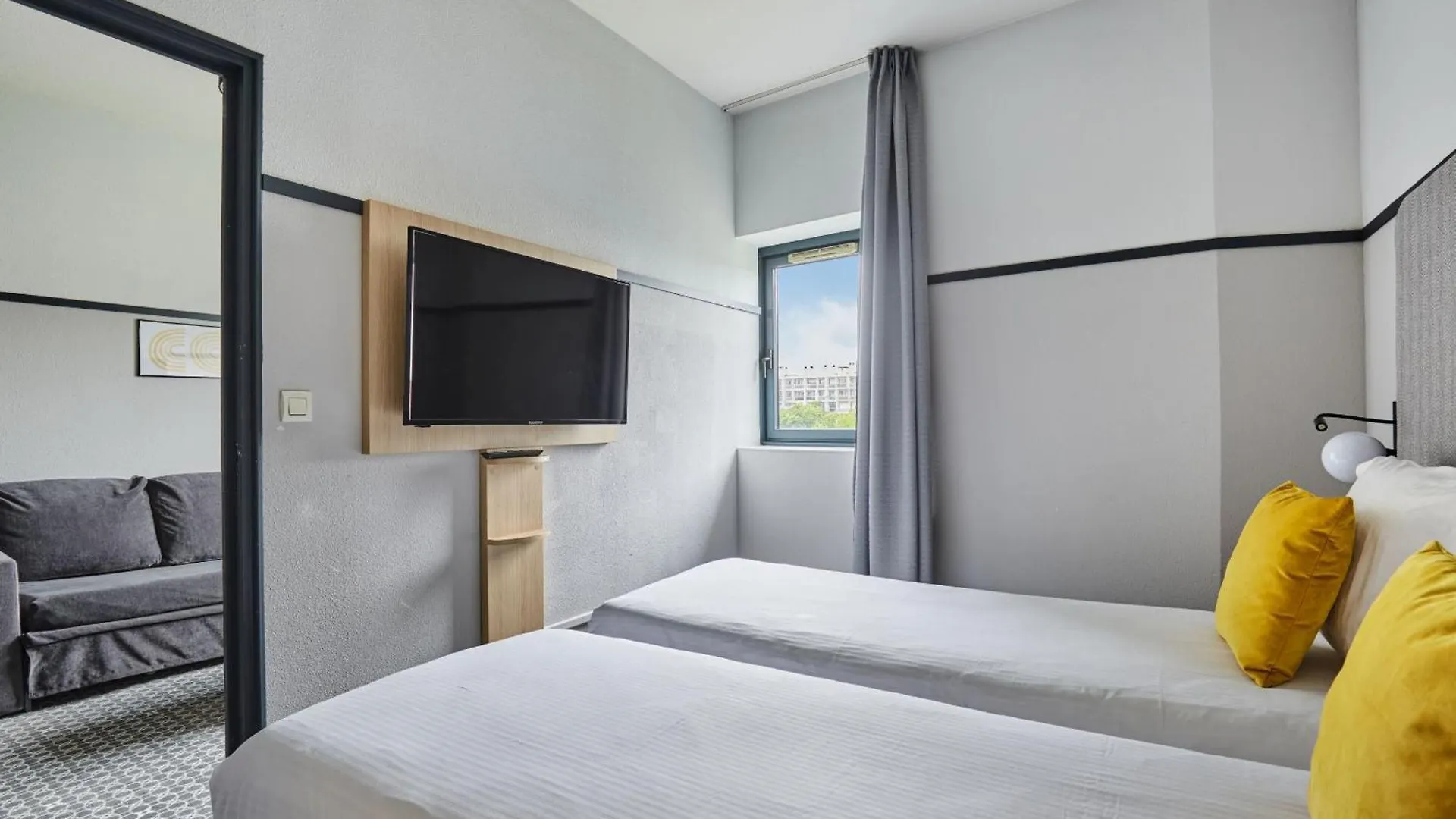 Appart'Hotel Odalys City - Bioparc Lyon Est