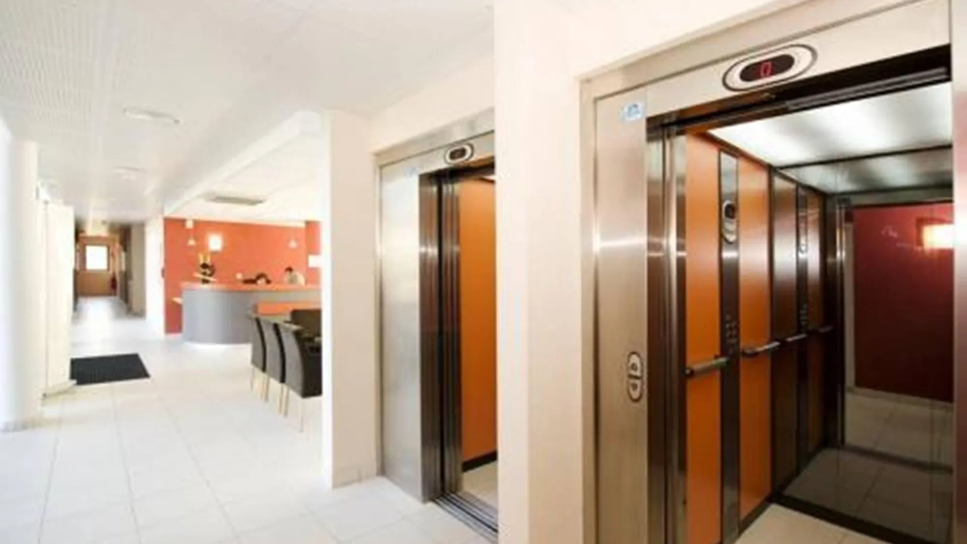 Appart'Hotel Odalys City - Bioparc Lyon Est Aparthotel