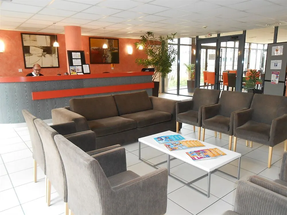 Appart'Hotel Odalys City - Bioparc Lyon Est
