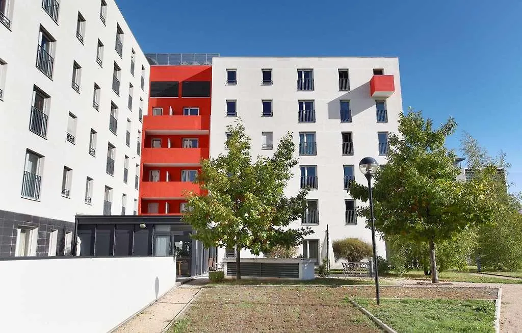 Appart'Hotel Odalys City - Bioparc Lyon Est France